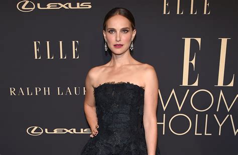 Natalie Portman's Height, Weight, Bio, Measurements .